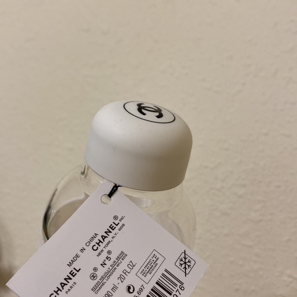 Chanel bottle - Picture 4 of 4